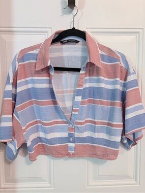 Zara Striped Cropped Button-Up in Pink and Light Blue